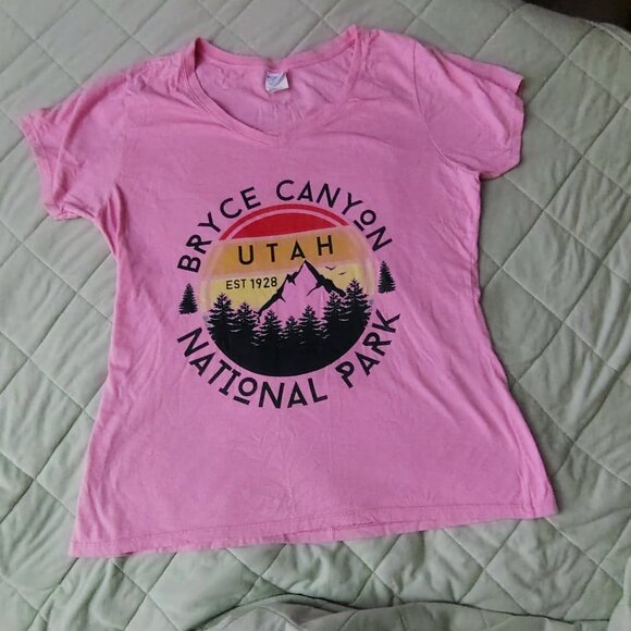 Bryce Canyon National Park Ladies Top Size Large - Picture 3 of 3